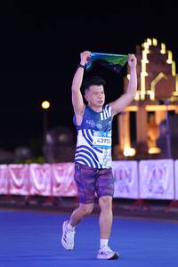 BIB: 
                            <button type="button" onclick="openModal(23499048)" class="btn btn-primary btn-sm float-right btn-popup" data-toggle="modal" data-target=".modal-high-quality">
                        <i class="fas fa-shopping-cart"></i> Add to Cart
                    </button>
                                            <button type="button" onclick="isThisMe(23499048, true)" class="btn btn-success btn-sm float-right btn-popup btn-isme hidden" data-toggle="tooltip" data-placement="bottom" title="นี่คือรูปของคุณใช่ไหม คลิกที่นี่เพื่อเอาเข้าอัลบั้ม">
                        <i class="fas fa-plus"></i> Add to album
                    </button>
                    <button type="button" onclick="isThisMe(23499048, false)" class="btn btn-warning btn-sm float-right btn-popup btn-isnotme hidden">
                        <i class="fas fa-ban"></i> Remove from album
                    </button>