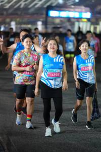 BIB: 5074, 14935, 16132
                            <button type="button" onclick="openModal(23053537)" class="btn btn-primary btn-sm float-right btn-popup" data-toggle="modal" data-target=".modal-high-quality">
                        <i class="fas fa-shopping-cart"></i> Add to Cart
                    </button>
                                            <button type="button" onclick="isThisMe(23053537, true)" class="btn btn-success btn-sm float-right btn-popup btn-isme hidden" data-toggle="tooltip" data-placement="bottom" title="นี่คือรูปของคุณใช่ไหม คลิกที่นี่เพื่อเอาเข้าอัลบั้ม">
                        <i class="fas fa-plus"></i> Add to album
                    </button>
                    <button type="button" onclick="isThisMe(23053537, false)" class="btn btn-warning btn-sm float-right btn-popup btn-isnotme hidden">
                        <i class="fas fa-ban"></i> Remove from album
                    </button>