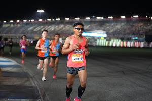 BIB: 20119
                            <button type="button" onclick="openModal(22905063)" class="btn btn-primary btn-sm float-right btn-popup" data-toggle="modal" data-target=".modal-high-quality">
                        <i class="fas fa-shopping-cart"></i> Add to Cart
                    </button>
                                            <button type="button" onclick="isThisMe(22905063, true)" class="btn btn-success btn-sm float-right btn-popup btn-isme hidden" data-toggle="tooltip" data-placement="bottom" title="นี่คือรูปของคุณใช่ไหม คลิกที่นี่เพื่อเอาเข้าอัลบั้ม">
                        <i class="fas fa-plus"></i> Add to album
                    </button>
                    <button type="button" onclick="isThisMe(22905063, false)" class="btn btn-warning btn-sm float-right btn-popup btn-isnotme hidden">
                        <i class="fas fa-ban"></i> Remove from album
                    </button>