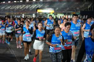BIB: 13768, 150, 13536, 15293, 15709, 1040
                            <button type="button" onclick="openModal(22922685)" class="btn btn-primary btn-sm float-right btn-popup" data-toggle="modal" data-target=".modal-high-quality">
                        <i class="fas fa-shopping-cart"></i> Add to Cart
                    </button>
                                            <button type="button" onclick="isThisMe(22922685, true)" class="btn btn-success btn-sm float-right btn-popup btn-isme hidden" data-toggle="tooltip" data-placement="bottom" title="นี่คือรูปของคุณใช่ไหม คลิกที่นี่เพื่อเอาเข้าอัลบั้ม">
                        <i class="fas fa-plus"></i> Add to album
                    </button>
                    <button type="button" onclick="isThisMe(22922685, false)" class="btn btn-warning btn-sm float-right btn-popup btn-isnotme hidden">
                        <i class="fas fa-ban"></i> Remove from album
                    </button>