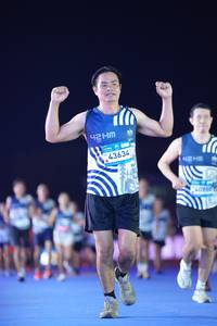 BIB: 
                            <button type="button" onclick="openModal(23503261)" class="btn btn-primary btn-sm float-right btn-popup" data-toggle="modal" data-target=".modal-high-quality">
                        <i class="fas fa-shopping-cart"></i> Add to Cart
                    </button>
                                            <button type="button" onclick="isThisMe(23503261, true)" class="btn btn-success btn-sm float-right btn-popup btn-isme hidden" data-toggle="tooltip" data-placement="bottom" title="นี่คือรูปของคุณใช่ไหม คลิกที่นี่เพื่อเอาเข้าอัลบั้ม">
                        <i class="fas fa-plus"></i> Add to album
                    </button>
                    <button type="button" onclick="isThisMe(23503261, false)" class="btn btn-warning btn-sm float-right btn-popup btn-isnotme hidden">
                        <i class="fas fa-ban"></i> Remove from album
                    </button>