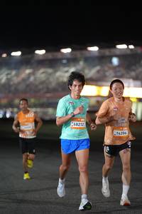 BIB: 68212, 74206
                            <button type="button" onclick="openModal(22909520)" class="btn btn-primary btn-sm float-right btn-popup" data-toggle="modal" data-target=".modal-high-quality">
                        <i class="fas fa-shopping-cart"></i> Add to Cart
                    </button>
                                            <button type="button" onclick="isThisMe(22909520, true)" class="btn btn-success btn-sm float-right btn-popup btn-isme hidden" data-toggle="tooltip" data-placement="bottom" title="นี่คือรูปของคุณใช่ไหม คลิกที่นี่เพื่อเอาเข้าอัลบั้ม">
                        <i class="fas fa-plus"></i> Add to album
                    </button>
                    <button type="button" onclick="isThisMe(22909520, false)" class="btn btn-warning btn-sm float-right btn-popup btn-isnotme hidden">
                        <i class="fas fa-ban"></i> Remove from album
                    </button>