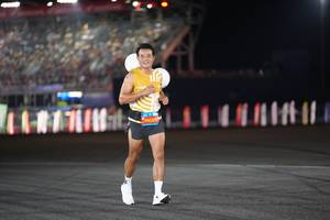 BIB: 
                            <button type="button" onclick="openModal(22899552)" class="btn btn-primary btn-sm float-right btn-popup" data-toggle="modal" data-target=".modal-high-quality">
                        <i class="fas fa-shopping-cart"></i> Add to Cart
                    </button>
                                            <button type="button" onclick="isThisMe(22899552, true)" class="btn btn-success btn-sm float-right btn-popup btn-isme hidden" data-toggle="tooltip" data-placement="bottom" title="นี่คือรูปของคุณใช่ไหม คลิกที่นี่เพื่อเอาเข้าอัลบั้ม">
                        <i class="fas fa-plus"></i> Add to album
                    </button>
                    <button type="button" onclick="isThisMe(22899552, false)" class="btn btn-warning btn-sm float-right btn-popup btn-isnotme hidden">
                        <i class="fas fa-ban"></i> Remove from album
                    </button>