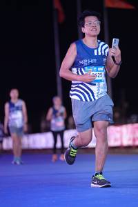 BIB: 625
                            <button type="button" onclick="openModal(23231691)" class="btn btn-primary btn-sm float-right btn-popup" data-toggle="modal" data-target=".modal-high-quality">
                        <i class="fas fa-shopping-cart"></i> Add to Cart
                    </button>
                                            <button type="button" onclick="isThisMe(23231691, true)" class="btn btn-success btn-sm float-right btn-popup btn-isme hidden" data-toggle="tooltip" data-placement="bottom" title="นี่คือรูปของคุณใช่ไหม คลิกที่นี่เพื่อเอาเข้าอัลบั้ม">
                        <i class="fas fa-plus"></i> Add to album
                    </button>
                    <button type="button" onclick="isThisMe(23231691, false)" class="btn btn-warning btn-sm float-right btn-popup btn-isnotme hidden">
                        <i class="fas fa-ban"></i> Remove from album
                    </button>