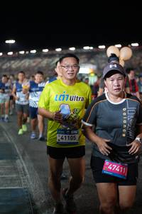 BIB: 41105, 47411
                            <button type="button" onclick="openModal(22878112)" class="btn btn-primary btn-sm float-right btn-popup" data-toggle="modal" data-target=".modal-high-quality">
                        <i class="fas fa-shopping-cart"></i> Add to Cart
                    </button>
                                            <button type="button" onclick="isThisMe(22878112, true)" class="btn btn-success btn-sm float-right btn-popup btn-isme hidden" data-toggle="tooltip" data-placement="bottom" title="นี่คือรูปของคุณใช่ไหม คลิกที่นี่เพื่อเอาเข้าอัลบั้ม">
                        <i class="fas fa-plus"></i> Add to album
                    </button>
                    <button type="button" onclick="isThisMe(22878112, false)" class="btn btn-warning btn-sm float-right btn-popup btn-isnotme hidden">
                        <i class="fas fa-ban"></i> Remove from album
                    </button>