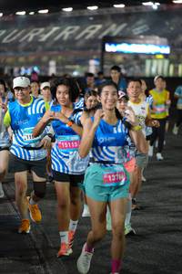 BIB: 115, 15115, 13766
                            <button type="button" onclick="openModal(22876157)" class="btn btn-primary btn-sm float-right btn-popup" data-toggle="modal" data-target=".modal-high-quality">
                        <i class="fas fa-shopping-cart"></i> Add to Cart
                    </button>
                                            <button type="button" onclick="isThisMe(22876157, true)" class="btn btn-success btn-sm float-right btn-popup btn-isme hidden" data-toggle="tooltip" data-placement="bottom" title="นี่คือรูปของคุณใช่ไหม คลิกที่นี่เพื่อเอาเข้าอัลบั้ม">
                        <i class="fas fa-plus"></i> Add to album
                    </button>
                    <button type="button" onclick="isThisMe(22876157, false)" class="btn btn-warning btn-sm float-right btn-popup btn-isnotme hidden">
                        <i class="fas fa-ban"></i> Remove from album
                    </button>