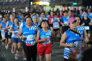 BIB: 11582, 14478
                            <button type="button" onclick="openModal(22933943)" class="btn btn-primary btn-sm float-right btn-popup" data-toggle="modal" data-target=".modal-high-quality">
                        <i class="fas fa-shopping-cart"></i> Add to Cart
                    </button>
                                            <button type="button" onclick="isThisMe(22933943, true)" class="btn btn-success btn-sm float-right btn-popup btn-isme hidden" data-toggle="tooltip" data-placement="bottom" title="นี่คือรูปของคุณใช่ไหม คลิกที่นี่เพื่อเอาเข้าอัลบั้ม">
                        <i class="fas fa-plus"></i> Add to album
                    </button>
                    <button type="button" onclick="isThisMe(22933943, false)" class="btn btn-warning btn-sm float-right btn-popup btn-isnotme hidden">
                        <i class="fas fa-ban"></i> Remove from album
                    </button>