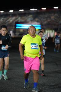 BIB: 43029
                            <button type="button" onclick="openModal(22883458)" class="btn btn-primary btn-sm float-right btn-popup" data-toggle="modal" data-target=".modal-high-quality">
                        <i class="fas fa-shopping-cart"></i> Add to Cart
                    </button>
                                            <button type="button" onclick="isThisMe(22883458, true)" class="btn btn-success btn-sm float-right btn-popup btn-isme hidden" data-toggle="tooltip" data-placement="bottom" title="นี่คือรูปของคุณใช่ไหม คลิกที่นี่เพื่อเอาเข้าอัลบั้ม">
                        <i class="fas fa-plus"></i> Add to album
                    </button>
                    <button type="button" onclick="isThisMe(22883458, false)" class="btn btn-warning btn-sm float-right btn-popup btn-isnotme hidden">
                        <i class="fas fa-ban"></i> Remove from album
                    </button>