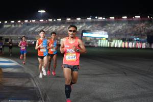 BIB: 20119
                            <button type="button" onclick="openModal(22904874)" class="btn btn-primary btn-sm float-right btn-popup" data-toggle="modal" data-target=".modal-high-quality">
                        <i class="fas fa-shopping-cart"></i> Add to Cart
                    </button>
                                            <button type="button" onclick="isThisMe(22904874, true)" class="btn btn-success btn-sm float-right btn-popup btn-isme hidden" data-toggle="tooltip" data-placement="bottom" title="นี่คือรูปของคุณใช่ไหม คลิกที่นี่เพื่อเอาเข้าอัลบั้ม">
                        <i class="fas fa-plus"></i> Add to album
                    </button>
                    <button type="button" onclick="isThisMe(22904874, false)" class="btn btn-warning btn-sm float-right btn-popup btn-isnotme hidden">
                        <i class="fas fa-ban"></i> Remove from album
                    </button>