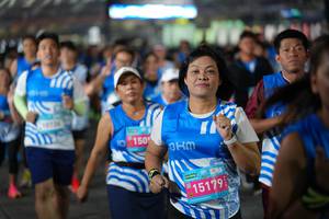 BIB: 150, 15179
                            <button type="button" onclick="openModal(22938939)" class="btn btn-primary btn-sm float-right btn-popup" data-toggle="modal" data-target=".modal-high-quality">
                        <i class="fas fa-shopping-cart"></i> Add to Cart
                    </button>
                                            <button type="button" onclick="isThisMe(22938939, true)" class="btn btn-success btn-sm float-right btn-popup btn-isme hidden" data-toggle="tooltip" data-placement="bottom" title="นี่คือรูปของคุณใช่ไหม คลิกที่นี่เพื่อเอาเข้าอัลบั้ม">
                        <i class="fas fa-plus"></i> Add to album
                    </button>
                    <button type="button" onclick="isThisMe(22938939, false)" class="btn btn-warning btn-sm float-right btn-popup btn-isnotme hidden">
                        <i class="fas fa-ban"></i> Remove from album
                    </button>