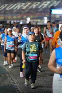 BIB: 73105
                            <button type="button" onclick="openModal(22986026)" class="btn btn-primary btn-sm float-right btn-popup" data-toggle="modal" data-target=".modal-high-quality">
                        <i class="fas fa-shopping-cart"></i> Add to Cart
                    </button>
                                            <button type="button" onclick="isThisMe(22986026, true)" class="btn btn-success btn-sm float-right btn-popup btn-isme hidden" data-toggle="tooltip" data-placement="bottom" title="นี่คือรูปของคุณใช่ไหม คลิกที่นี่เพื่อเอาเข้าอัลบั้ม">
                        <i class="fas fa-plus"></i> Add to album
                    </button>
                    <button type="button" onclick="isThisMe(22986026, false)" class="btn btn-warning btn-sm float-right btn-popup btn-isnotme hidden">
                        <i class="fas fa-ban"></i> Remove from album
                    </button>
