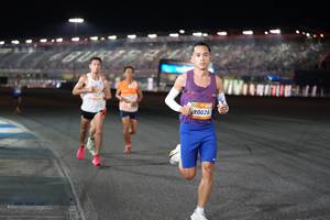 BIB: 20026
                            <button type="button" onclick="openModal(22904158)" class="btn btn-primary btn-sm float-right btn-popup" data-toggle="modal" data-target=".modal-high-quality">
                        <i class="fas fa-shopping-cart"></i> Add to Cart
                    </button>
                                            <button type="button" onclick="isThisMe(22904158, true)" class="btn btn-success btn-sm float-right btn-popup btn-isme hidden" data-toggle="tooltip" data-placement="bottom" title="นี่คือรูปของคุณใช่ไหม คลิกที่นี่เพื่อเอาเข้าอัลบั้ม">
                        <i class="fas fa-plus"></i> Add to album
                    </button>
                    <button type="button" onclick="isThisMe(22904158, false)" class="btn btn-warning btn-sm float-right btn-popup btn-isnotme hidden">
                        <i class="fas fa-ban"></i> Remove from album
                    </button>