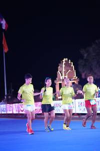 BIB: 
                            <button type="button" onclick="openModal(23509306)" class="btn btn-primary btn-sm float-right btn-popup" data-toggle="modal" data-target=".modal-high-quality">
                        <i class="fas fa-shopping-cart"></i> Add to Cart
                    </button>
                                            <button type="button" onclick="isThisMe(23509306, true)" class="btn btn-success btn-sm float-right btn-popup btn-isme hidden" data-toggle="tooltip" data-placement="bottom" title="นี่คือรูปของคุณใช่ไหม คลิกที่นี่เพื่อเอาเข้าอัลบั้ม">
                        <i class="fas fa-plus"></i> Add to album
                    </button>
                    <button type="button" onclick="isThisMe(23509306, false)" class="btn btn-warning btn-sm float-right btn-popup btn-isnotme hidden">
                        <i class="fas fa-ban"></i> Remove from album
                    </button>