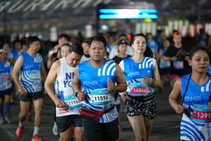 BIB: 11966, 11596, 9787, 1391
                            <button type="button" onclick="openModal(22941012)" class="btn btn-primary btn-sm float-right btn-popup" data-toggle="modal" data-target=".modal-high-quality">
                        <i class="fas fa-shopping-cart"></i> Add to Cart
                    </button>
                                            <button type="button" onclick="isThisMe(22941012, true)" class="btn btn-success btn-sm float-right btn-popup btn-isme hidden" data-toggle="tooltip" data-placement="bottom" title="นี่คือรูปของคุณใช่ไหม คลิกที่นี่เพื่อเอาเข้าอัลบั้ม">
                        <i class="fas fa-plus"></i> Add to album
                    </button>
                    <button type="button" onclick="isThisMe(22941012, false)" class="btn btn-warning btn-sm float-right btn-popup btn-isnotme hidden">
                        <i class="fas fa-ban"></i> Remove from album
                    </button>
