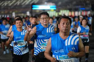 BIB: 10484, 12115
                            <button type="button" onclick="openModal(22932219)" class="btn btn-primary btn-sm float-right btn-popup" data-toggle="modal" data-target=".modal-high-quality">
                        <i class="fas fa-shopping-cart"></i> Add to Cart
                    </button>
                                            <button type="button" onclick="isThisMe(22932219, true)" class="btn btn-success btn-sm float-right btn-popup btn-isme hidden" data-toggle="tooltip" data-placement="bottom" title="นี่คือรูปของคุณใช่ไหม คลิกที่นี่เพื่อเอาเข้าอัลบั้ม">
                        <i class="fas fa-plus"></i> Add to album
                    </button>
                    <button type="button" onclick="isThisMe(22932219, false)" class="btn btn-warning btn-sm float-right btn-popup btn-isnotme hidden">
                        <i class="fas fa-ban"></i> Remove from album
                    </button>
