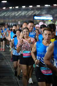 BIB: 13254, 15652
                            <button type="button" onclick="openModal(22886922)" class="btn btn-primary btn-sm float-right btn-popup" data-toggle="modal" data-target=".modal-high-quality">
                        <i class="fas fa-shopping-cart"></i> Add to Cart
                    </button>
                                            <button type="button" onclick="isThisMe(22886922, true)" class="btn btn-success btn-sm float-right btn-popup btn-isme hidden" data-toggle="tooltip" data-placement="bottom" title="นี่คือรูปของคุณใช่ไหม คลิกที่นี่เพื่อเอาเข้าอัลบั้ม">
                        <i class="fas fa-plus"></i> Add to album
                    </button>
                    <button type="button" onclick="isThisMe(22886922, false)" class="btn btn-warning btn-sm float-right btn-popup btn-isnotme hidden">
                        <i class="fas fa-ban"></i> Remove from album
                    </button>