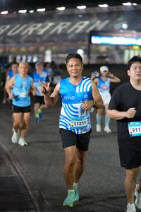 BIB: 11219, 911
                            <button type="button" onclick="openModal(22852677)" class="btn btn-primary btn-sm float-right btn-popup" data-toggle="modal" data-target=".modal-high-quality">
                        <i class="fas fa-shopping-cart"></i> Add to Cart
                    </button>
                                            <button type="button" onclick="isThisMe(22852677, true)" class="btn btn-success btn-sm float-right btn-popup btn-isme hidden" data-toggle="tooltip" data-placement="bottom" title="นี่คือรูปของคุณใช่ไหม คลิกที่นี่เพื่อเอาเข้าอัลบั้ม">
                        <i class="fas fa-plus"></i> Add to album
                    </button>
                    <button type="button" onclick="isThisMe(22852677, false)" class="btn btn-warning btn-sm float-right btn-popup btn-isnotme hidden">
                        <i class="fas fa-ban"></i> Remove from album
                    </button>