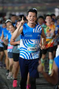 BIB: 10629
                            <button type="button" onclick="openModal(22911608)" class="btn btn-primary btn-sm float-right btn-popup" data-toggle="modal" data-target=".modal-high-quality">
                        <i class="fas fa-shopping-cart"></i> Add to Cart
                    </button>
                                            <button type="button" onclick="isThisMe(22911608, true)" class="btn btn-success btn-sm float-right btn-popup btn-isme hidden" data-toggle="tooltip" data-placement="bottom" title="นี่คือรูปของคุณใช่ไหม คลิกที่นี่เพื่อเอาเข้าอัลบั้ม">
                        <i class="fas fa-plus"></i> Add to album
                    </button>
                    <button type="button" onclick="isThisMe(22911608, false)" class="btn btn-warning btn-sm float-right btn-popup btn-isnotme hidden">
                        <i class="fas fa-ban"></i> Remove from album
                    </button>