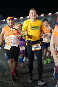 BIB: 211, 25186, 23868
                            <button type="button" onclick="openModal(22876729)" class="btn btn-primary btn-sm float-right btn-popup" data-toggle="modal" data-target=".modal-high-quality">
                        <i class="fas fa-shopping-cart"></i> Add to Cart
                    </button>
                                            <button type="button" onclick="isThisMe(22876729, true)" class="btn btn-success btn-sm float-right btn-popup btn-isme hidden" data-toggle="tooltip" data-placement="bottom" title="นี่คือรูปของคุณใช่ไหม คลิกที่นี่เพื่อเอาเข้าอัลบั้ม">
                        <i class="fas fa-plus"></i> Add to album
                    </button>
                    <button type="button" onclick="isThisMe(22876729, false)" class="btn btn-warning btn-sm float-right btn-popup btn-isnotme hidden">
                        <i class="fas fa-ban"></i> Remove from album
                    </button>