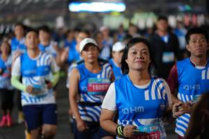 BIB: 15057, 15179
                            <button type="button" onclick="openModal(22938990)" class="btn btn-primary btn-sm float-right btn-popup" data-toggle="modal" data-target=".modal-high-quality">
                        <i class="fas fa-shopping-cart"></i> Add to Cart
                    </button>
                                            <button type="button" onclick="isThisMe(22938990, true)" class="btn btn-success btn-sm float-right btn-popup btn-isme hidden" data-toggle="tooltip" data-placement="bottom" title="นี่คือรูปของคุณใช่ไหม คลิกที่นี่เพื่อเอาเข้าอัลบั้ม">
                        <i class="fas fa-plus"></i> Add to album
                    </button>
                    <button type="button" onclick="isThisMe(22938990, false)" class="btn btn-warning btn-sm float-right btn-popup btn-isnotme hidden">
                        <i class="fas fa-ban"></i> Remove from album
                    </button>