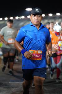 BIB: 37341
                            <button type="button" onclick="openModal(22856015)" class="btn btn-primary btn-sm float-right btn-popup" data-toggle="modal" data-target=".modal-high-quality">
                        <i class="fas fa-shopping-cart"></i> Add to Cart
                    </button>
                                            <button type="button" onclick="isThisMe(22856015, true)" class="btn btn-success btn-sm float-right btn-popup btn-isme hidden" data-toggle="tooltip" data-placement="bottom" title="นี่คือรูปของคุณใช่ไหม คลิกที่นี่เพื่อเอาเข้าอัลบั้ม">
                        <i class="fas fa-plus"></i> Add to album
                    </button>
                    <button type="button" onclick="isThisMe(22856015, false)" class="btn btn-warning btn-sm float-right btn-popup btn-isnotme hidden">
                        <i class="fas fa-ban"></i> Remove from album
                    </button>