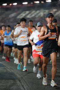 BIB: 21934, 201
                            <button type="button" onclick="openModal(22936687)" class="btn btn-primary btn-sm float-right btn-popup" data-toggle="modal" data-target=".modal-high-quality">
                        <i class="fas fa-shopping-cart"></i> Add to Cart
                    </button>
                                            <button type="button" onclick="isThisMe(22936687, true)" class="btn btn-success btn-sm float-right btn-popup btn-isme hidden" data-toggle="tooltip" data-placement="bottom" title="นี่คือรูปของคุณใช่ไหม คลิกที่นี่เพื่อเอาเข้าอัลบั้ม">
                        <i class="fas fa-plus"></i> Add to album
                    </button>
                    <button type="button" onclick="isThisMe(22936687, false)" class="btn btn-warning btn-sm float-right btn-popup btn-isnotme hidden">
                        <i class="fas fa-ban"></i> Remove from album
                    </button>