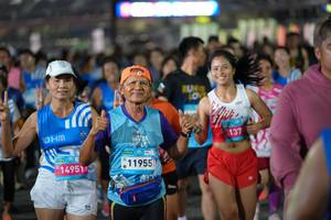 BIB: 14951, 11955, 137
                            <button type="button" onclick="openModal(22936657)" class="btn btn-primary btn-sm float-right btn-popup" data-toggle="modal" data-target=".modal-high-quality">
                        <i class="fas fa-shopping-cart"></i> Add to Cart
                    </button>
                                            <button type="button" onclick="isThisMe(22936657, true)" class="btn btn-success btn-sm float-right btn-popup btn-isme hidden" data-toggle="tooltip" data-placement="bottom" title="นี่คือรูปของคุณใช่ไหม คลิกที่นี่เพื่อเอาเข้าอัลบั้ม">
                        <i class="fas fa-plus"></i> Add to album
                    </button>
                    <button type="button" onclick="isThisMe(22936657, false)" class="btn btn-warning btn-sm float-right btn-popup btn-isnotme hidden">
                        <i class="fas fa-ban"></i> Remove from album
                    </button>
