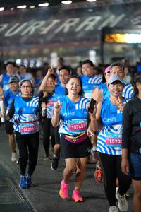 BIB: 14233, 15745, 122, 15903
                            <button type="button" onclick="openModal(22960945)" class="btn btn-primary btn-sm float-right btn-popup" data-toggle="modal" data-target=".modal-high-quality">
                        <i class="fas fa-shopping-cart"></i> Add to Cart
                    </button>
                                            <button type="button" onclick="isThisMe(22960945, true)" class="btn btn-success btn-sm float-right btn-popup btn-isme hidden" data-toggle="tooltip" data-placement="bottom" title="นี่คือรูปของคุณใช่ไหม คลิกที่นี่เพื่อเอาเข้าอัลบั้ม">
                        <i class="fas fa-plus"></i> Add to album
                    </button>
                    <button type="button" onclick="isThisMe(22960945, false)" class="btn btn-warning btn-sm float-right btn-popup btn-isnotme hidden">
                        <i class="fas fa-ban"></i> Remove from album
                    </button>