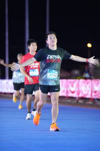 BIB: 
                            <button type="button" onclick="openModal(23504118)" class="btn btn-primary btn-sm float-right btn-popup" data-toggle="modal" data-target=".modal-high-quality">
                        <i class="fas fa-shopping-cart"></i> Add to Cart
                    </button>
                                            <button type="button" onclick="isThisMe(23504118, true)" class="btn btn-success btn-sm float-right btn-popup btn-isme hidden" data-toggle="tooltip" data-placement="bottom" title="นี่คือรูปของคุณใช่ไหม คลิกที่นี่เพื่อเอาเข้าอัลบั้ม">
                        <i class="fas fa-plus"></i> Add to album
                    </button>
                    <button type="button" onclick="isThisMe(23504118, false)" class="btn btn-warning btn-sm float-right btn-popup btn-isnotme hidden">
                        <i class="fas fa-ban"></i> Remove from album
                    </button>