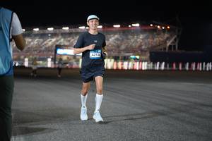 BIB: 42134
                            <button type="button" onclick="openModal(22898505)" class="btn btn-primary btn-sm float-right btn-popup" data-toggle="modal" data-target=".modal-high-quality">
                        <i class="fas fa-shopping-cart"></i> Add to Cart
                    </button>
                                            <button type="button" onclick="isThisMe(22898505, true)" class="btn btn-success btn-sm float-right btn-popup btn-isme hidden" data-toggle="tooltip" data-placement="bottom" title="นี่คือรูปของคุณใช่ไหม คลิกที่นี่เพื่อเอาเข้าอัลบั้ม">
                        <i class="fas fa-plus"></i> Add to album
                    </button>
                    <button type="button" onclick="isThisMe(22898505, false)" class="btn btn-warning btn-sm float-right btn-popup btn-isnotme hidden">
                        <i class="fas fa-ban"></i> Remove from album
                    </button>