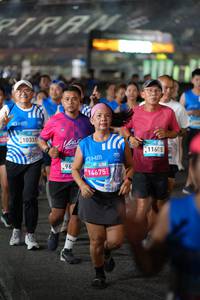 BIB: 10331, 14675, 11605
                            <button type="button" onclick="openModal(22901988)" class="btn btn-primary btn-sm float-right btn-popup" data-toggle="modal" data-target=".modal-high-quality">
                        <i class="fas fa-shopping-cart"></i> Add to Cart
                    </button>
                                            <button type="button" onclick="isThisMe(22901988, true)" class="btn btn-success btn-sm float-right btn-popup btn-isme hidden" data-toggle="tooltip" data-placement="bottom" title="นี่คือรูปของคุณใช่ไหม คลิกที่นี่เพื่อเอาเข้าอัลบั้ม">
                        <i class="fas fa-plus"></i> Add to album
                    </button>
                    <button type="button" onclick="isThisMe(22901988, false)" class="btn btn-warning btn-sm float-right btn-popup btn-isnotme hidden">
                        <i class="fas fa-ban"></i> Remove from album
                    </button>