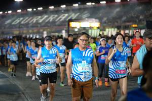 BIB: 92101, 3101, 92104
                            <button type="button" onclick="openModal(22921260)" class="btn btn-primary btn-sm float-right btn-popup" data-toggle="modal" data-target=".modal-high-quality">
                        <i class="fas fa-shopping-cart"></i> Add to Cart
                    </button>
                                            <button type="button" onclick="isThisMe(22921260, true)" class="btn btn-success btn-sm float-right btn-popup btn-isme hidden" data-toggle="tooltip" data-placement="bottom" title="นี่คือรูปของคุณใช่ไหม คลิกที่นี่เพื่อเอาเข้าอัลบั้ม">
                        <i class="fas fa-plus"></i> Add to album
                    </button>
                    <button type="button" onclick="isThisMe(22921260, false)" class="btn btn-warning btn-sm float-right btn-popup btn-isnotme hidden">
                        <i class="fas fa-ban"></i> Remove from album
                    </button>