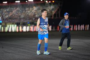 BIB: 966, 44898
                            <button type="button" onclick="openModal(22900274)" class="btn btn-primary btn-sm float-right btn-popup" data-toggle="modal" data-target=".modal-high-quality">
                        <i class="fas fa-shopping-cart"></i> Add to Cart
                    </button>
                                            <button type="button" onclick="isThisMe(22900274, true)" class="btn btn-success btn-sm float-right btn-popup btn-isme hidden" data-toggle="tooltip" data-placement="bottom" title="นี่คือรูปของคุณใช่ไหม คลิกที่นี่เพื่อเอาเข้าอัลบั้ม">
                        <i class="fas fa-plus"></i> Add to album
                    </button>
                    <button type="button" onclick="isThisMe(22900274, false)" class="btn btn-warning btn-sm float-right btn-popup btn-isnotme hidden">
                        <i class="fas fa-ban"></i> Remove from album
                    </button>