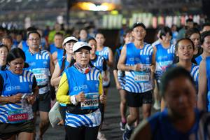 BIB: 14863, 0970, 90107, 10883
                            <button type="button" onclick="openModal(22934782)" class="btn btn-primary btn-sm float-right btn-popup" data-toggle="modal" data-target=".modal-high-quality">
                        <i class="fas fa-shopping-cart"></i> Add to Cart
                    </button>
                                            <button type="button" onclick="isThisMe(22934782, true)" class="btn btn-success btn-sm float-right btn-popup btn-isme hidden" data-toggle="tooltip" data-placement="bottom" title="นี่คือรูปของคุณใช่ไหม คลิกที่นี่เพื่อเอาเข้าอัลบั้ม">
                        <i class="fas fa-plus"></i> Add to album
                    </button>
                    <button type="button" onclick="isThisMe(22934782, false)" class="btn btn-warning btn-sm float-right btn-popup btn-isnotme hidden">
                        <i class="fas fa-ban"></i> Remove from album
                    </button>