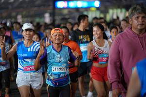 BIB: 1495, 11955, 137
                            <button type="button" onclick="openModal(22936632)" class="btn btn-primary btn-sm float-right btn-popup" data-toggle="modal" data-target=".modal-high-quality">
                        <i class="fas fa-shopping-cart"></i> Add to Cart
                    </button>
                                            <button type="button" onclick="isThisMe(22936632, true)" class="btn btn-success btn-sm float-right btn-popup btn-isme hidden" data-toggle="tooltip" data-placement="bottom" title="นี่คือรูปของคุณใช่ไหม คลิกที่นี่เพื่อเอาเข้าอัลบั้ม">
                        <i class="fas fa-plus"></i> Add to album
                    </button>
                    <button type="button" onclick="isThisMe(22936632, false)" class="btn btn-warning btn-sm float-right btn-popup btn-isnotme hidden">
                        <i class="fas fa-ban"></i> Remove from album
                    </button>