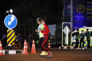 BIB: 
                            <button type="button" onclick="openModal(23412886)" class="btn btn-primary btn-sm float-right btn-popup" data-toggle="modal" data-target=".modal-high-quality">
                        <i class="fas fa-shopping-cart"></i> Add to Cart
                    </button>
                                            <button type="button" onclick="isThisMe(23412886, true)" class="btn btn-success btn-sm float-right btn-popup btn-isme hidden" data-toggle="tooltip" data-placement="bottom" title="นี่คือรูปของคุณใช่ไหม คลิกที่นี่เพื่อเอาเข้าอัลบั้ม">
                        <i class="fas fa-plus"></i> Add to album
                    </button>
                    <button type="button" onclick="isThisMe(23412886, false)" class="btn btn-warning btn-sm float-right btn-popup btn-isnotme hidden">
                        <i class="fas fa-ban"></i> Remove from album
                    </button>