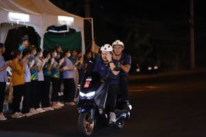 BIB: 
                            <button type="button" onclick="openModal(23413563)" class="btn btn-primary btn-sm float-right btn-popup" data-toggle="modal" data-target=".modal-high-quality">
                        <i class="fas fa-shopping-cart"></i> Add to Cart
                    </button>
                                            <button type="button" onclick="isThisMe(23413563, true)" class="btn btn-success btn-sm float-right btn-popup btn-isme hidden" data-toggle="tooltip" data-placement="bottom" title="นี่คือรูปของคุณใช่ไหม คลิกที่นี่เพื่อเอาเข้าอัลบั้ม">
                        <i class="fas fa-plus"></i> Add to album
                    </button>
                    <button type="button" onclick="isThisMe(23413563, false)" class="btn btn-warning btn-sm float-right btn-popup btn-isnotme hidden">
                        <i class="fas fa-ban"></i> Remove from album
                    </button>