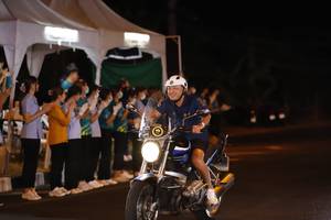 BIB: 
                            <button type="button" onclick="openModal(23413465)" class="btn btn-primary btn-sm float-right btn-popup" data-toggle="modal" data-target=".modal-high-quality">
                        <i class="fas fa-shopping-cart"></i> Add to Cart
                    </button>
                                            <button type="button" onclick="isThisMe(23413465, true)" class="btn btn-success btn-sm float-right btn-popup btn-isme hidden" data-toggle="tooltip" data-placement="bottom" title="นี่คือรูปของคุณใช่ไหม คลิกที่นี่เพื่อเอาเข้าอัลบั้ม">
                        <i class="fas fa-plus"></i> Add to album
                    </button>
                    <button type="button" onclick="isThisMe(23413465, false)" class="btn btn-warning btn-sm float-right btn-popup btn-isnotme hidden">
                        <i class="fas fa-ban"></i> Remove from album
                    </button>