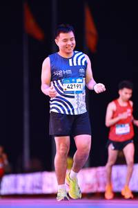 BIB: 
                            <button type="button" onclick="openModal(23903446)" class="btn btn-primary btn-sm float-right btn-popup" data-toggle="modal" data-target=".modal-high-quality">
                        <i class="fas fa-shopping-cart"></i> Add to Cart
                    </button>
                                            <button type="button" onclick="isThisMe(23903446, true)" class="btn btn-success btn-sm float-right btn-popup btn-isme hidden" data-toggle="tooltip" data-placement="bottom" title="นี่คือรูปของคุณใช่ไหม คลิกที่นี่เพื่อเอาเข้าอัลบั้ม">
                        <i class="fas fa-plus"></i> Add to album
                    </button>
                    <button type="button" onclick="isThisMe(23903446, false)" class="btn btn-warning btn-sm float-right btn-popup btn-isnotme hidden">
                        <i class="fas fa-ban"></i> Remove from album
                    </button>