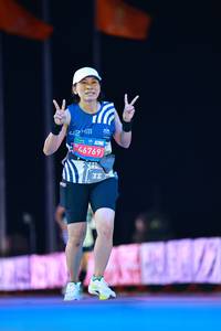 BIB: 
                            <button type="button" onclick="openModal(23944938)" class="btn btn-primary btn-sm float-right btn-popup" data-toggle="modal" data-target=".modal-high-quality">
                        <i class="fas fa-shopping-cart"></i> Add to Cart
                    </button>
                                            <button type="button" onclick="isThisMe(23944938, true)" class="btn btn-success btn-sm float-right btn-popup btn-isme hidden" data-toggle="tooltip" data-placement="bottom" title="นี่คือรูปของคุณใช่ไหม คลิกที่นี่เพื่อเอาเข้าอัลบั้ม">
                        <i class="fas fa-plus"></i> Add to album
                    </button>
                    <button type="button" onclick="isThisMe(23944938, false)" class="btn btn-warning btn-sm float-right btn-popup btn-isnotme hidden">
                        <i class="fas fa-ban"></i> Remove from album
                    </button>