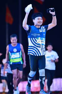 BIB: 
                            <button type="button" onclick="openModal(23994837)" class="btn btn-primary btn-sm float-right btn-popup" data-toggle="modal" data-target=".modal-high-quality">
                        <i class="fas fa-shopping-cart"></i> Add to Cart
                    </button>
                                            <button type="button" onclick="isThisMe(23994837, true)" class="btn btn-success btn-sm float-right btn-popup btn-isme hidden" data-toggle="tooltip" data-placement="bottom" title="นี่คือรูปของคุณใช่ไหม คลิกที่นี่เพื่อเอาเข้าอัลบั้ม">
                        <i class="fas fa-plus"></i> Add to album
                    </button>
                    <button type="button" onclick="isThisMe(23994837, false)" class="btn btn-warning btn-sm float-right btn-popup btn-isnotme hidden">
                        <i class="fas fa-ban"></i> Remove from album
                    </button>