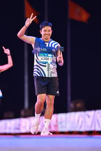 BIB: 
                            <button type="button" onclick="openModal(23872106)" class="btn btn-primary btn-sm float-right btn-popup" data-toggle="modal" data-target=".modal-high-quality">
                        <i class="fas fa-shopping-cart"></i> Add to Cart
                    </button>
                                            <button type="button" onclick="isThisMe(23872106, true)" class="btn btn-success btn-sm float-right btn-popup btn-isme hidden" data-toggle="tooltip" data-placement="bottom" title="นี่คือรูปของคุณใช่ไหม คลิกที่นี่เพื่อเอาเข้าอัลบั้ม">
                        <i class="fas fa-plus"></i> Add to album
                    </button>
                    <button type="button" onclick="isThisMe(23872106, false)" class="btn btn-warning btn-sm float-right btn-popup btn-isnotme hidden">
                        <i class="fas fa-ban"></i> Remove from album
                    </button>