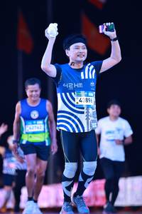 BIB: 
                            <button type="button" onclick="openModal(23993853)" class="btn btn-primary btn-sm float-right btn-popup" data-toggle="modal" data-target=".modal-high-quality">
                        <i class="fas fa-shopping-cart"></i> Add to Cart
                    </button>
                                            <button type="button" onclick="isThisMe(23993853, true)" class="btn btn-success btn-sm float-right btn-popup btn-isme hidden" data-toggle="tooltip" data-placement="bottom" title="นี่คือรูปของคุณใช่ไหม คลิกที่นี่เพื่อเอาเข้าอัลบั้ม">
                        <i class="fas fa-plus"></i> Add to album
                    </button>
                    <button type="button" onclick="isThisMe(23993853, false)" class="btn btn-warning btn-sm float-right btn-popup btn-isnotme hidden">
                        <i class="fas fa-ban"></i> Remove from album
                    </button>