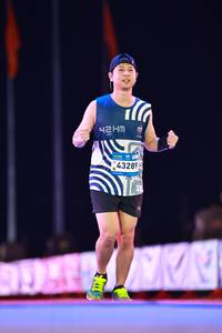 BIB: 
                            <button type="button" onclick="openModal(23871057)" class="btn btn-primary btn-sm float-right btn-popup" data-toggle="modal" data-target=".modal-high-quality">
                        <i class="fas fa-shopping-cart"></i> Add to Cart
                    </button>
                                            <button type="button" onclick="isThisMe(23871057, true)" class="btn btn-success btn-sm float-right btn-popup btn-isme hidden" data-toggle="tooltip" data-placement="bottom" title="นี่คือรูปของคุณใช่ไหม คลิกที่นี่เพื่อเอาเข้าอัลบั้ม">
                        <i class="fas fa-plus"></i> Add to album
                    </button>
                    <button type="button" onclick="isThisMe(23871057, false)" class="btn btn-warning btn-sm float-right btn-popup btn-isnotme hidden">
                        <i class="fas fa-ban"></i> Remove from album
                    </button>