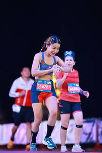 BIB: 
                            <button type="button" onclick="openModal(23915073)" class="btn btn-primary btn-sm float-right btn-popup" data-toggle="modal" data-target=".modal-high-quality">
                        <i class="fas fa-shopping-cart"></i> Add to Cart
                    </button>
                                            <button type="button" onclick="isThisMe(23915073, true)" class="btn btn-success btn-sm float-right btn-popup btn-isme hidden" data-toggle="tooltip" data-placement="bottom" title="นี่คือรูปของคุณใช่ไหม คลิกที่นี่เพื่อเอาเข้าอัลบั้ม">
                        <i class="fas fa-plus"></i> Add to album
                    </button>
                    <button type="button" onclick="isThisMe(23915073, false)" class="btn btn-warning btn-sm float-right btn-popup btn-isnotme hidden">
                        <i class="fas fa-ban"></i> Remove from album
                    </button>