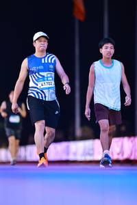 BIB: 
                            <button type="button" onclick="openModal(24092363)" class="btn btn-primary btn-sm float-right btn-popup" data-toggle="modal" data-target=".modal-high-quality">
                        <i class="fas fa-shopping-cart"></i> Add to Cart
                    </button>
                                            <button type="button" onclick="isThisMe(24092363, true)" class="btn btn-success btn-sm float-right btn-popup btn-isme hidden" data-toggle="tooltip" data-placement="bottom" title="นี่คือรูปของคุณใช่ไหม คลิกที่นี่เพื่อเอาเข้าอัลบั้ม">
                        <i class="fas fa-plus"></i> Add to album
                    </button>
                    <button type="button" onclick="isThisMe(24092363, false)" class="btn btn-warning btn-sm float-right btn-popup btn-isnotme hidden">
                        <i class="fas fa-ban"></i> Remove from album
                    </button>