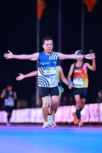 BIB: 
                            <button type="button" onclick="openModal(23902523)" class="btn btn-primary btn-sm float-right btn-popup" data-toggle="modal" data-target=".modal-high-quality">
                        <i class="fas fa-shopping-cart"></i> Add to Cart
                    </button>
                                            <button type="button" onclick="isThisMe(23902523, true)" class="btn btn-success btn-sm float-right btn-popup btn-isme hidden" data-toggle="tooltip" data-placement="bottom" title="นี่คือรูปของคุณใช่ไหม คลิกที่นี่เพื่อเอาเข้าอัลบั้ม">
                        <i class="fas fa-plus"></i> Add to album
                    </button>
                    <button type="button" onclick="isThisMe(23902523, false)" class="btn btn-warning btn-sm float-right btn-popup btn-isnotme hidden">
                        <i class="fas fa-ban"></i> Remove from album
                    </button>