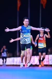 BIB: 
                            <button type="button" onclick="openModal(23902885)" class="btn btn-primary btn-sm float-right btn-popup" data-toggle="modal" data-target=".modal-high-quality">
                        <i class="fas fa-shopping-cart"></i> Add to Cart
                    </button>
                                            <button type="button" onclick="isThisMe(23902885, true)" class="btn btn-success btn-sm float-right btn-popup btn-isme hidden" data-toggle="tooltip" data-placement="bottom" title="นี่คือรูปของคุณใช่ไหม คลิกที่นี่เพื่อเอาเข้าอัลบั้ม">
                        <i class="fas fa-plus"></i> Add to album
                    </button>
                    <button type="button" onclick="isThisMe(23902885, false)" class="btn btn-warning btn-sm float-right btn-popup btn-isnotme hidden">
                        <i class="fas fa-ban"></i> Remove from album
                    </button>