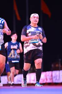 BIB: 
                            <button type="button" onclick="openModal(23875311)" class="btn btn-primary btn-sm float-right btn-popup" data-toggle="modal" data-target=".modal-high-quality">
                        <i class="fas fa-shopping-cart"></i> Add to Cart
                    </button>
                                            <button type="button" onclick="isThisMe(23875311, true)" class="btn btn-success btn-sm float-right btn-popup btn-isme hidden" data-toggle="tooltip" data-placement="bottom" title="นี่คือรูปของคุณใช่ไหม คลิกที่นี่เพื่อเอาเข้าอัลบั้ม">
                        <i class="fas fa-plus"></i> Add to album
                    </button>
                    <button type="button" onclick="isThisMe(23875311, false)" class="btn btn-warning btn-sm float-right btn-popup btn-isnotme hidden">
                        <i class="fas fa-ban"></i> Remove from album
                    </button>