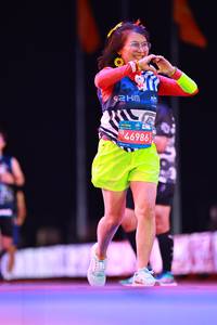 BIB: 
                            <button type="button" onclick="openModal(23875091)" class="btn btn-primary btn-sm float-right btn-popup" data-toggle="modal" data-target=".modal-high-quality">
                        <i class="fas fa-shopping-cart"></i> Add to Cart
                    </button>
                                            <button type="button" onclick="isThisMe(23875091, true)" class="btn btn-success btn-sm float-right btn-popup btn-isme hidden" data-toggle="tooltip" data-placement="bottom" title="นี่คือรูปของคุณใช่ไหม คลิกที่นี่เพื่อเอาเข้าอัลบั้ม">
                        <i class="fas fa-plus"></i> Add to album
                    </button>
                    <button type="button" onclick="isThisMe(23875091, false)" class="btn btn-warning btn-sm float-right btn-popup btn-isnotme hidden">
                        <i class="fas fa-ban"></i> Remove from album
                    </button>